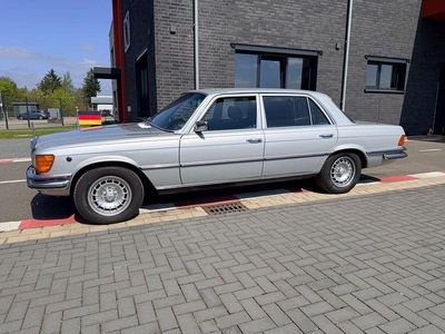 Usata Mercedes 450 286 CV (210 kW) 1976 Argento Berlina
