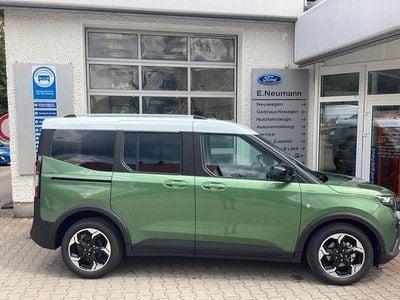 Gebraucht Ford Tourneo Courier Active 125 PS (91 kW) 2025 Bursting green Van / Kleinbus
