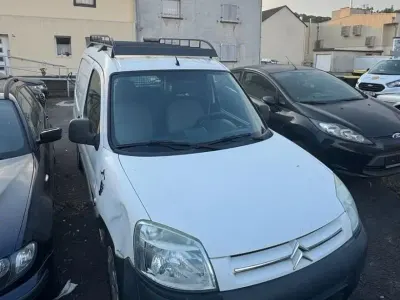 Gebraucht Citroën Berlingo 90 PS (66 kW) 2006 Weiß Van / Kleinbus