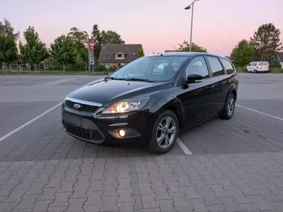 Gebraucht Ford Focus 90 PS (66 kW) 2008 Schwarz Kombi