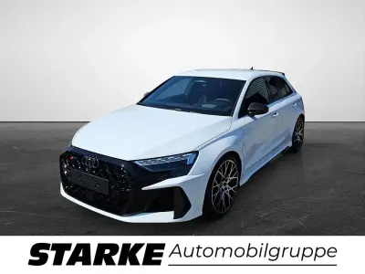 Neu Audi RS3 Sport 400 PS (294 kW) 2026 Grau Limousine