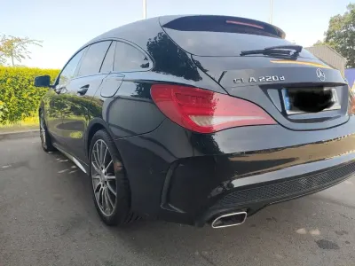 Gebraucht Mercedes 220 AMG line 170 PS (125 kW) 2015 Schwarz Limousine