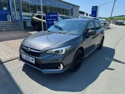 Gebraucht Subaru Impreza Platinum 150 PS (110 kW) 2022 Magnetite gray (m) Kleinwagen
