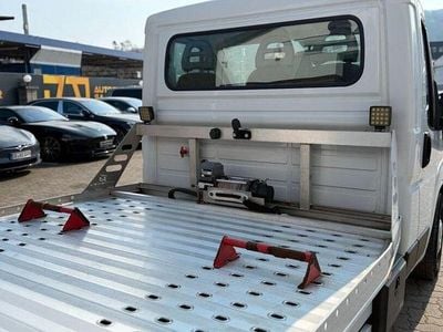 Gebraucht Peugeot Boxer 165 PS (121 kW) 2022 Weiss Van