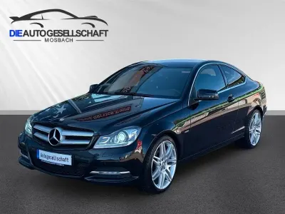 Gebraucht Mercedes C220 AMG 170 PS (125 kW) 2012 Schwarz Coupé