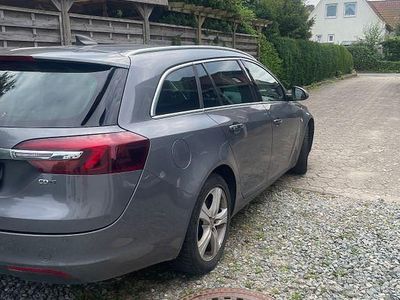 Grau Gebraucht 2016 Opel Insignia Sport Kombi | 6.500 € (Guter Preis)