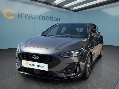 Gebraucht Ford Focus ST-Line X 155 PS (114 kW) 2024 Grau Limousine