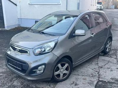 Usata Kia Picanto Spirit 69 CV (50 kW) 2011 Argento Utilitaria