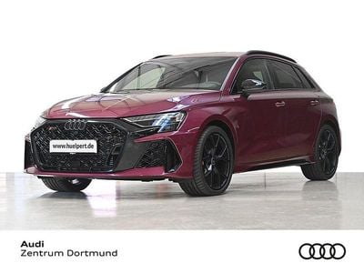 Nuova Audi RS3 Sport 400 CV (294 kW) 2026 Viola Berlina