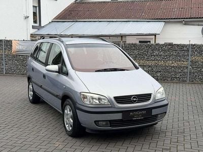 Silber Gebraucht 1999 Opel Zafira Van / Kleinbus | 3.690 € (Teuer)