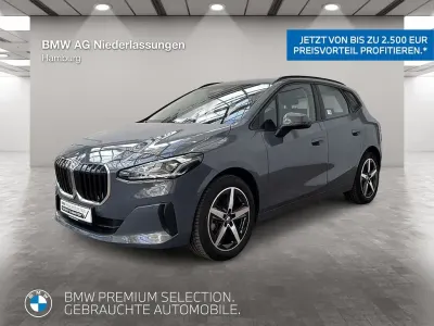 Gebraucht BMW 220 Active Tourer Luxury Line 156 PS (114 kW) 2025 Grau Van / Kleinbus