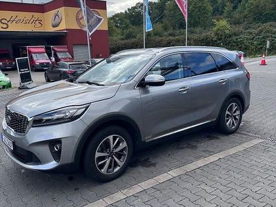 Gebraucht Kia Sorento Spirit 200 PS (147 kW) 2019 Grau SUV