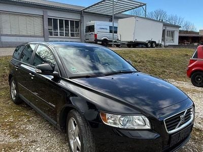 Gebraucht Volvo V50 Kinetic 136 PS (100 kW) 2009 Schwarz Kombi