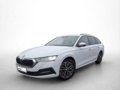 Weiß Gebraucht 2021 Skoda Octavia Clever Kombi | 21.650 € (Fairer Preis)