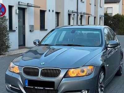 Gebraucht BMW 335 286 PS (210 kW) 2012 Grau Limousine