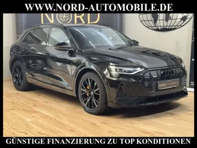 Gebraucht Audi e-tron Black Edition 300 kW (408 PS) 2023 Mythosschwarz metall (metallic) SUV