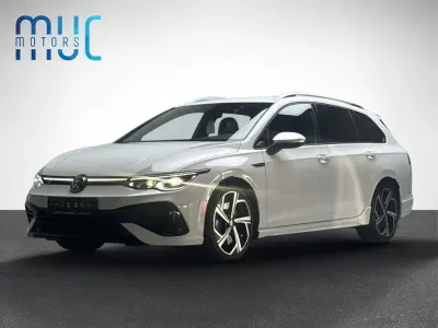 Gebraucht VW Golf VIII R 320 PS (235 kW) 2022 Pure white Kombi