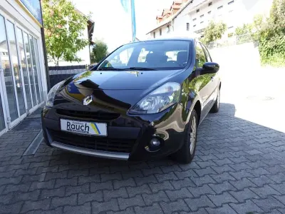 Gebraucht Renault Clio II 103 PS (75 kW) 2011 Schwarz Limousine