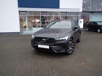 Grau Gebraucht 2023 Volvo XC60 Plus SUV | 40.500 € (Fairer Preis)