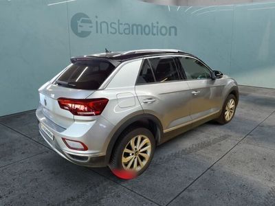 Gebraucht VW T-Roc Style 150 PS (110 kW) 2024 Silber SUV