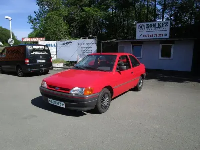 Gebraucht Ford Escort 105 PS (77 kW) 1991 Rot Limousine