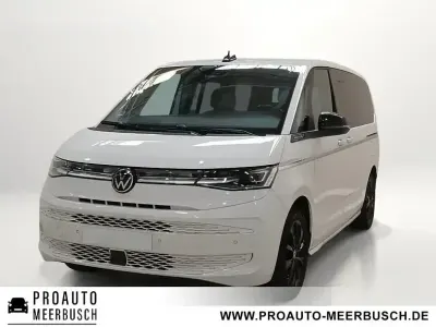 Gebraucht VW Multivan Style 150 PS (110 kW) 2025 Candyweiß Van / Kleinbus