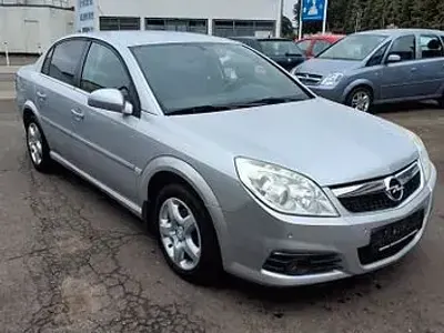 Gebraucht Opel Vectra Edition 155 PS (114 kW) 2006 Silber Limousine