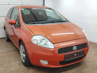 Second-hand Fiat Punto Active 77 CP (56 kW) 2005 Portocaliu Hatchback