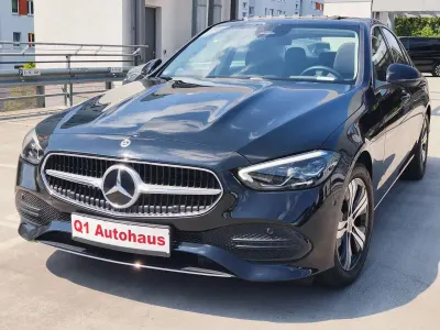 Gebraucht Mercedes C180 170 PS (125 kW) 2022 Obsidianschwarz  metalliclack Limousine