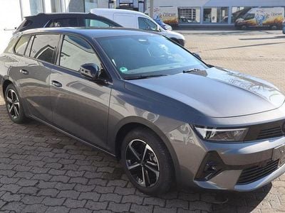 Używany Opel Astra 131 KM (96 kW) 2025 Szary Kombi