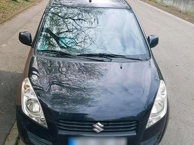 Usado Suzuki Splash 65 HP (47 kW) 2008 Preto Citadino