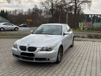 BMW 525