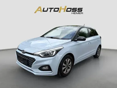 Gebraucht Hyundai i20 Style 84 PS (61 kW) 2020 Blau Kleinwagen