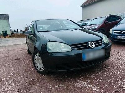 Gebraucht VW Golf V 90 PS (66 kW) 2004 Schwarz Kleinwagen