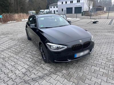 Gebraucht BMW 116 136 PS (100 kW) 2013 Schwarz Kleinwagen