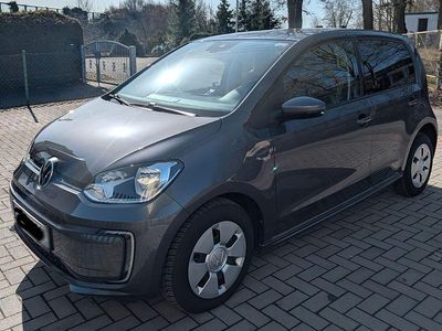 Gebraucht VW e-up! Style 61 kW (83 PS) 2022 Grau Kleinwagen