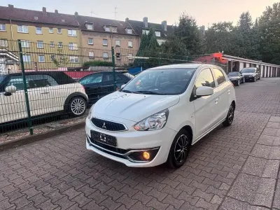 Gebraucht Mitsubishi Space Star Basis 71 PS (52 kW) 2019 Weiß Kleinwagen