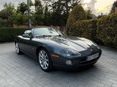 Jaguar XK8