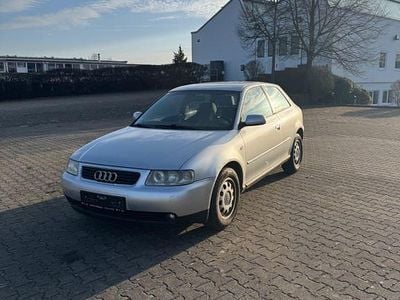 Gebraucht Audi A3 Attraction 102 PS (75 kW) 2002 Silber Kleinwagen