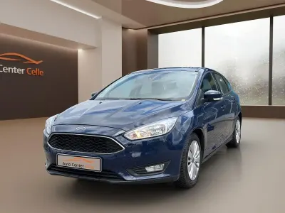 Gebraucht Ford Focus Business Edition 101 PS (74 kW) 2016 Blau Limousine