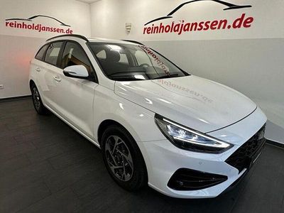 Gebraucht Hyundai i30 101 PS (74 kW) 2025 Weiß Kombi