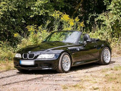 Second-hand BMW Z3 140 CP (102 kW) 1996 Negru Cabrio