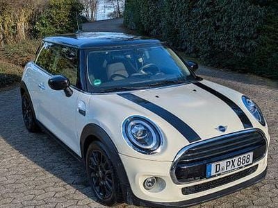 Weiß Gebraucht 2019 Mini Cooper Kleinwagen | 11.900 € (Guter Preis)