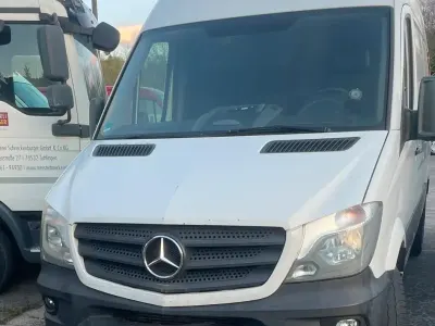 Używany Mercedes Sprinter 163 KM (119 kW) 2018 Biały Van