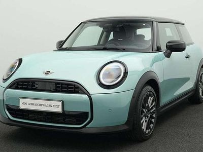 Grün Gebraucht 2024 Mini Cooper Classic Kleinwagen | 27.207 € (Fairer Preis)