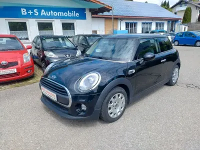 Gebraucht Mini ONE 75 PS (55 kW) 2014 Schwarz Kleinwagen