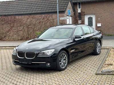 gebraucht BMW 740 d xDrive Navi/Xenon/Leder