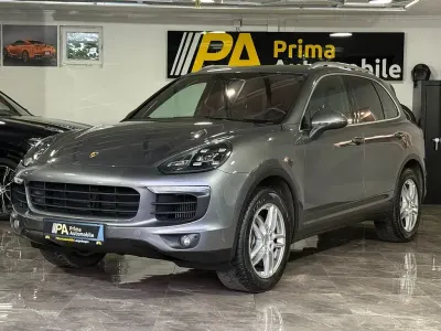 Gebraucht Porsche Cayenne 262 PS (192 kW) 2015 Grau SUV