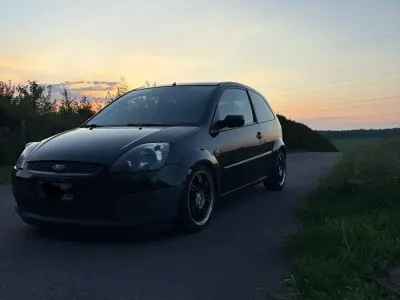 Occasion Ford Fiesta ST 80 ch (58 kW) 2005 Noir Citadine