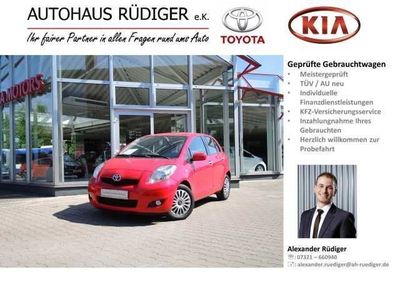 Gebraucht Toyota Yaris Life 101 PS (74 kW) 2010 Rot Kleinwagen